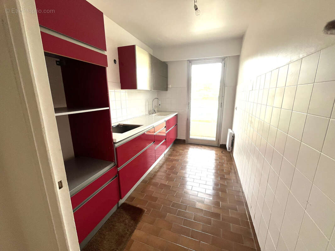Appartement à VALLAURIS