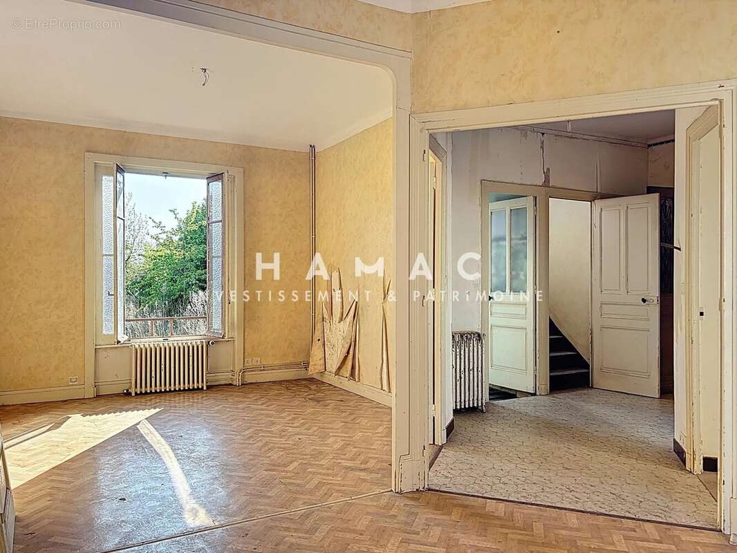 Maison à OULLINS