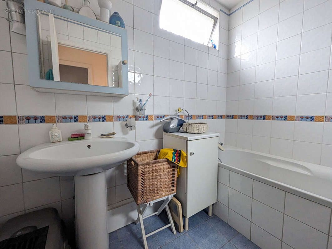 Appartement à FONTENAY-SOUS-BOIS