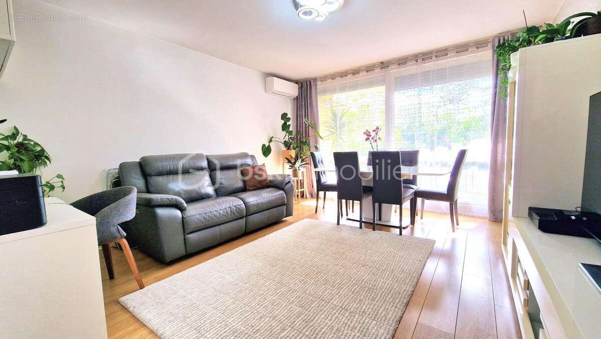 Appartement à BALLAINVILLIERS