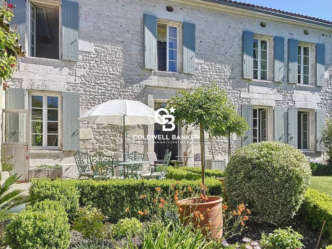 Maison à CHANIERS
