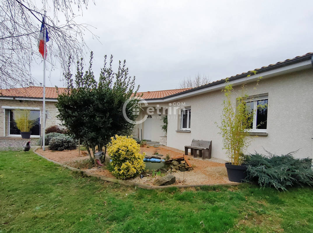 Maison à BILLOM