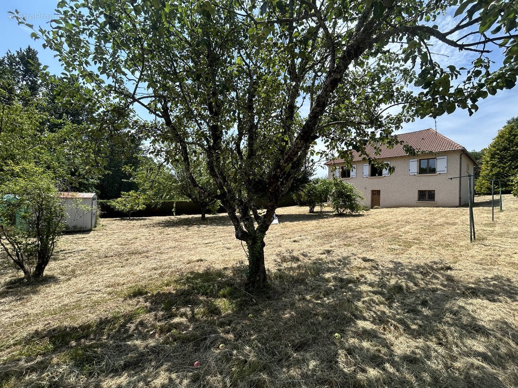 Maison à SEILHAC