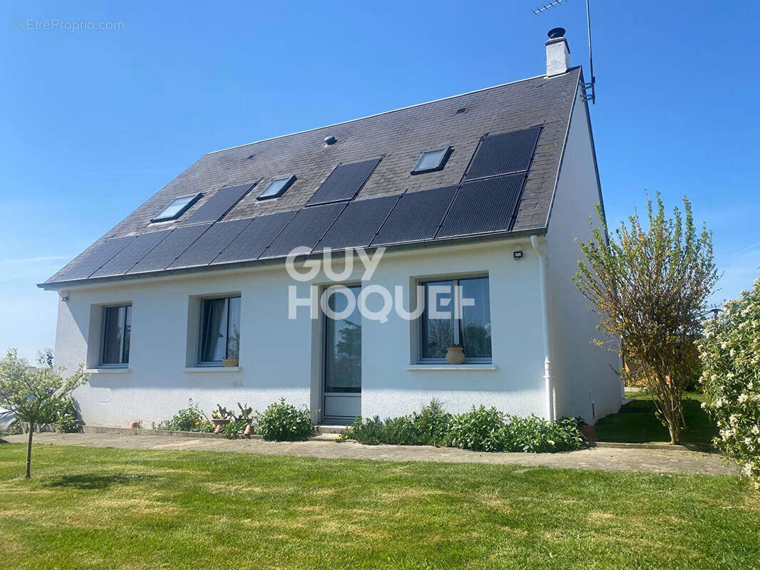 Maison à CROLLON