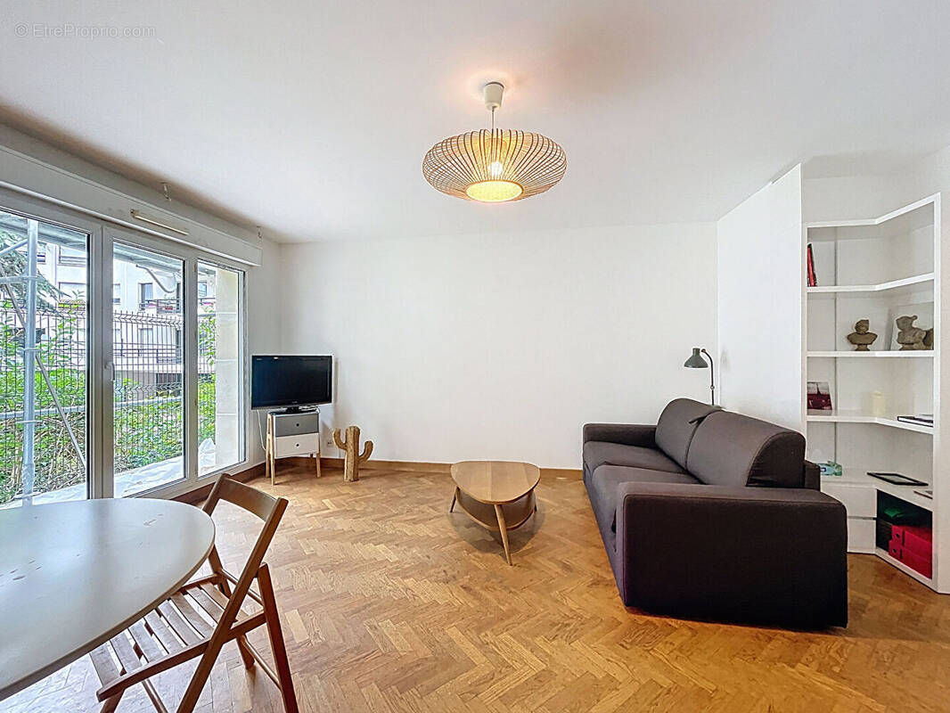 Appartement à CHATILLON
