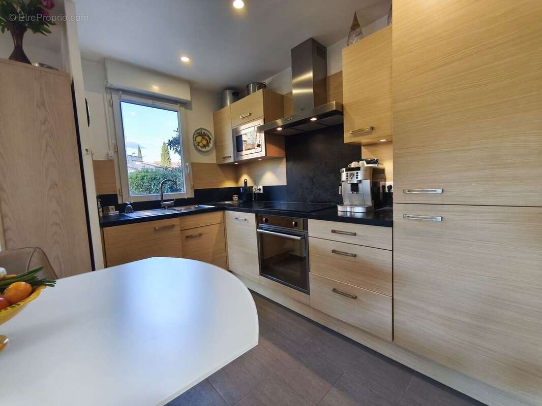 Appartement à MANDELIEU-LA-NAPOULE