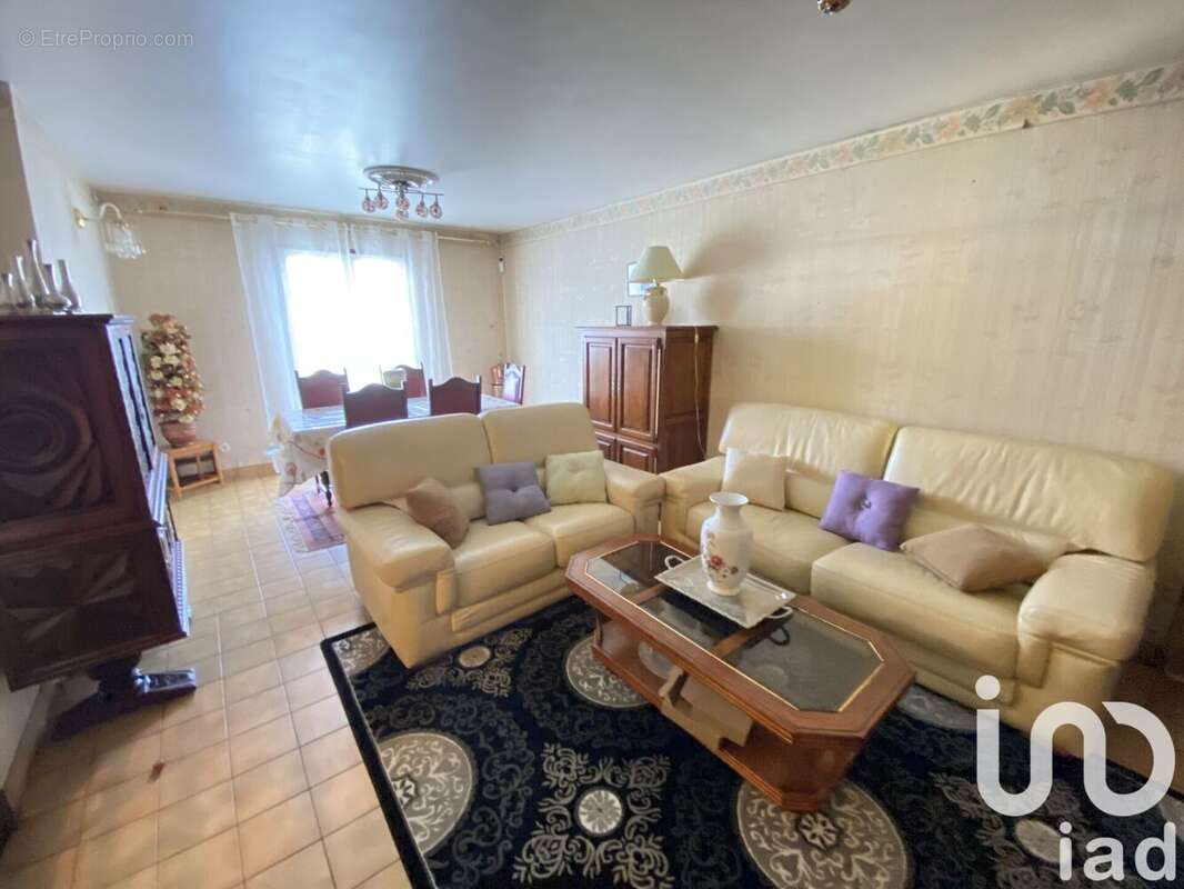 Photo 3 - Maison à NAINTRE