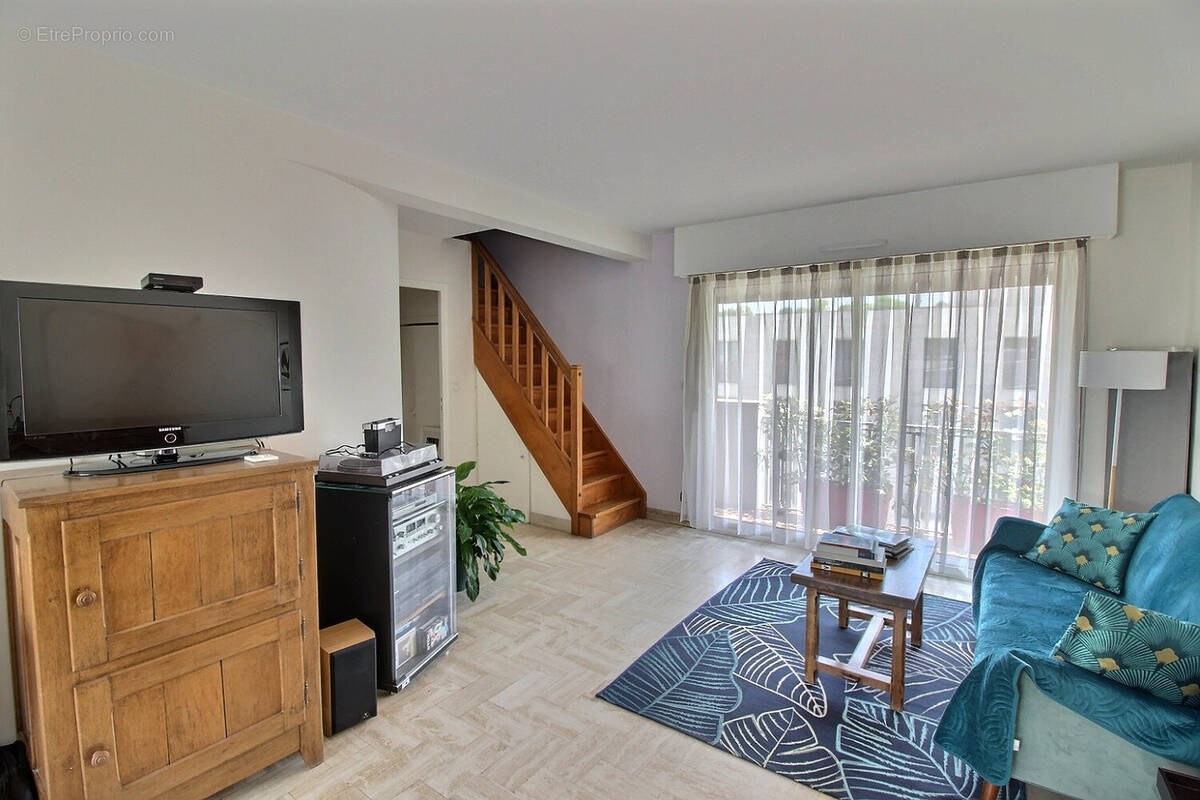 Appartement à FONTENAY-AUX-ROSES