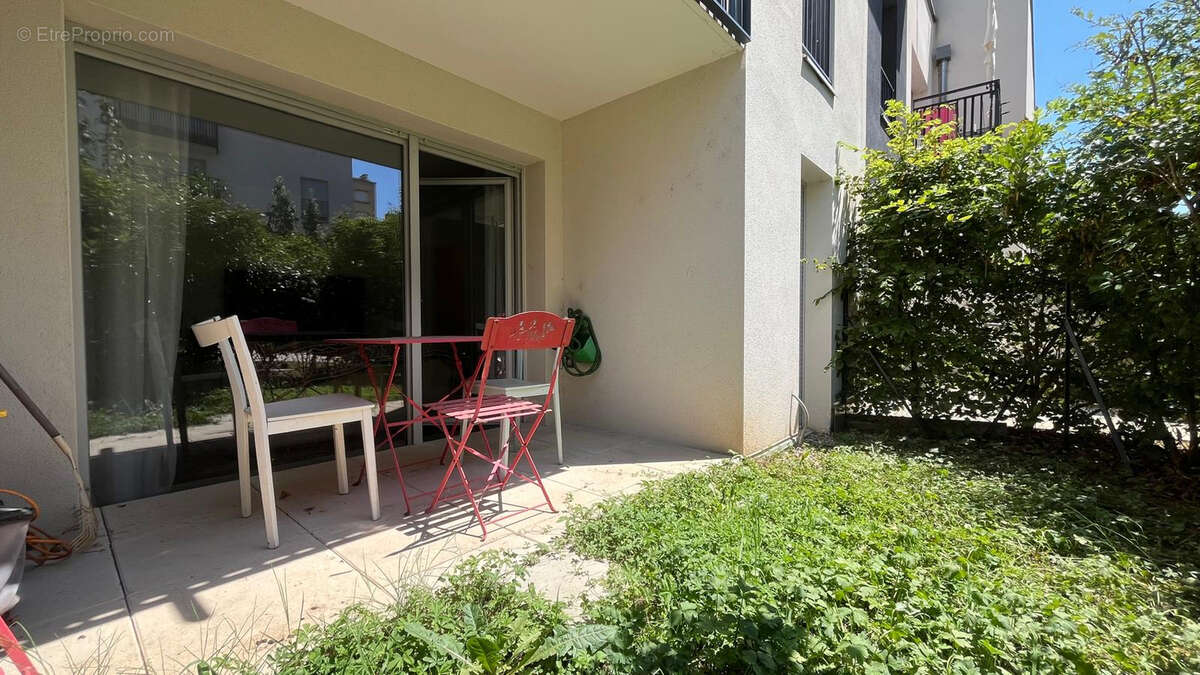 Appartement à LYON-8E