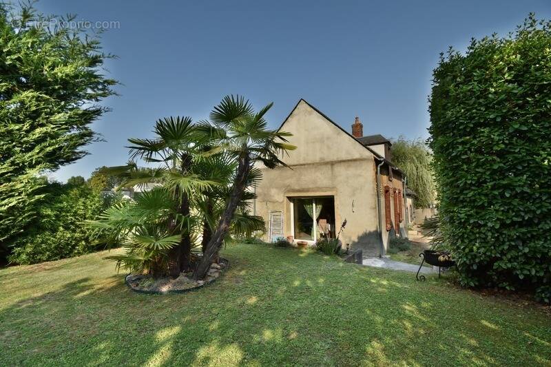 Maison à SAINT-PREST