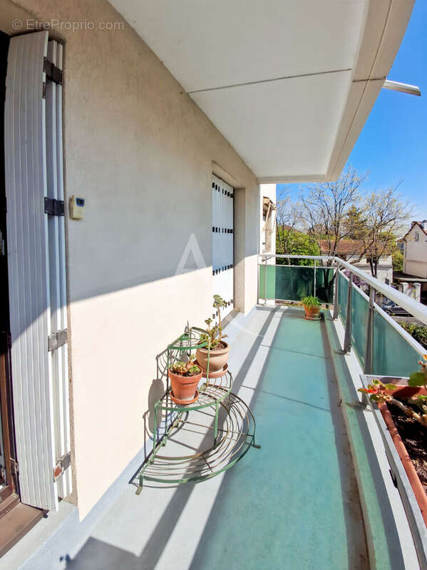 Appartement à RUEIL-MALMAISON