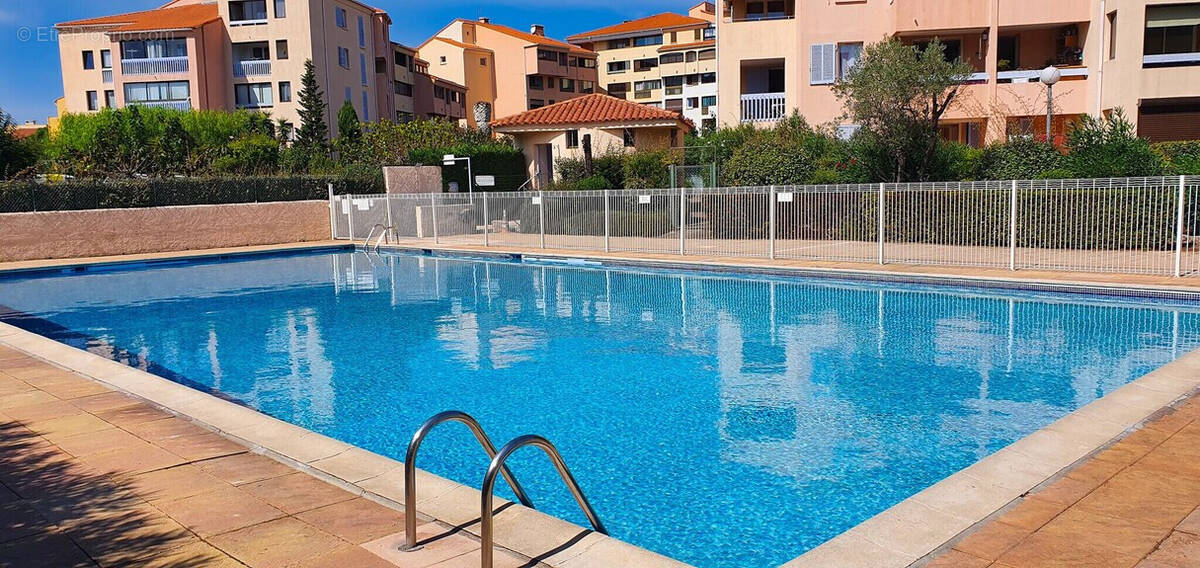 Appartement à FREJUS