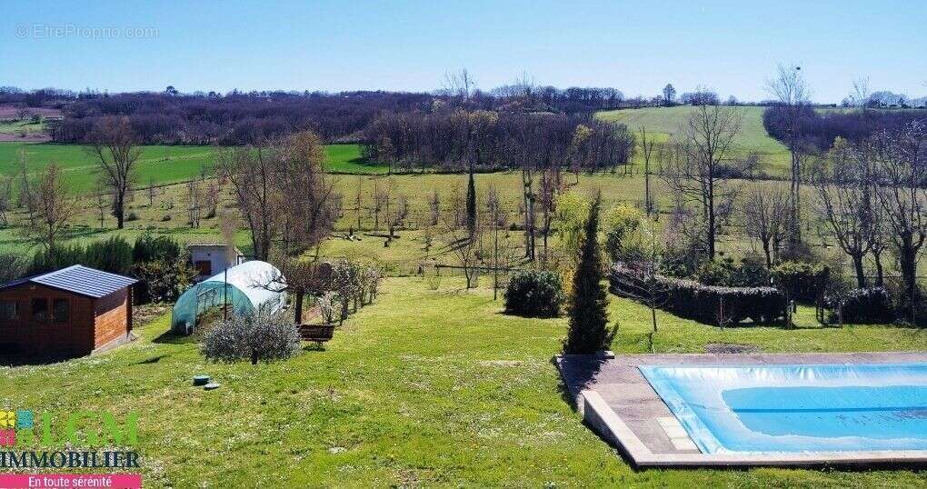 Maison à TECOU