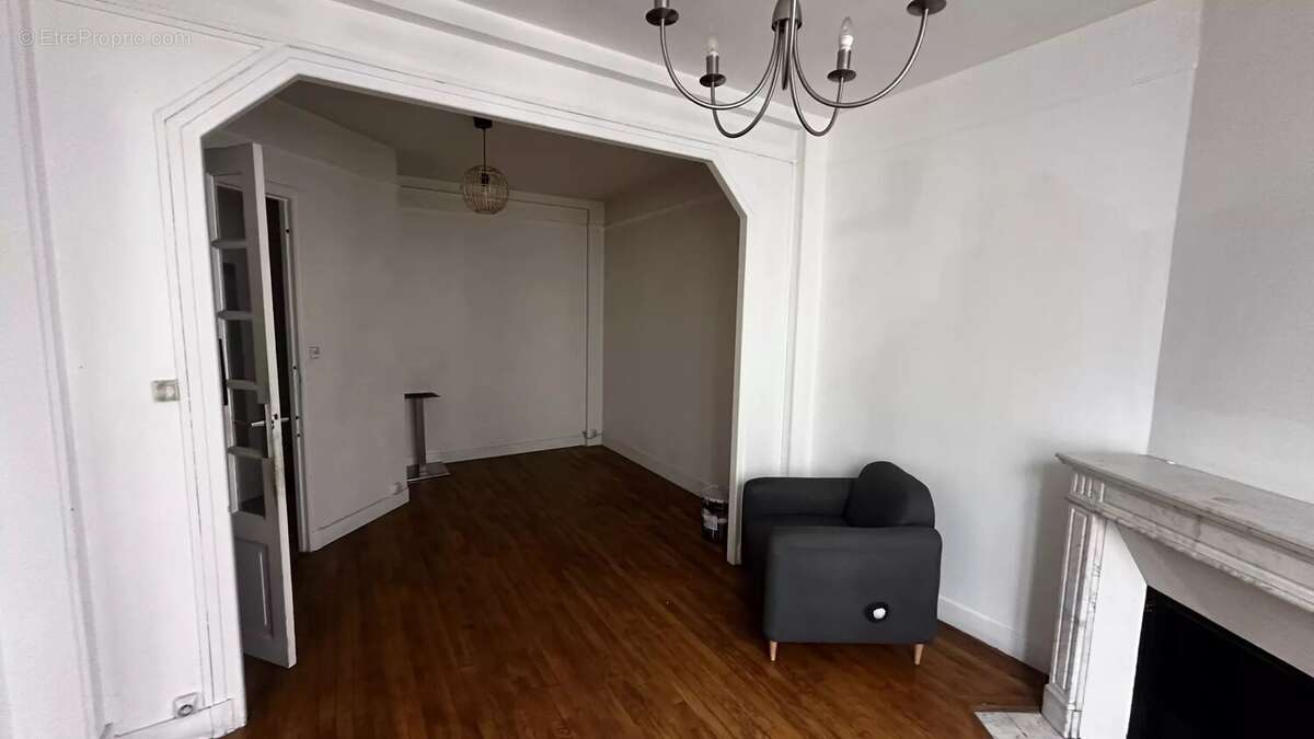Appartement à ROMAINVILLE