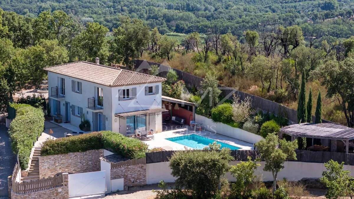 Maison à COGOLIN