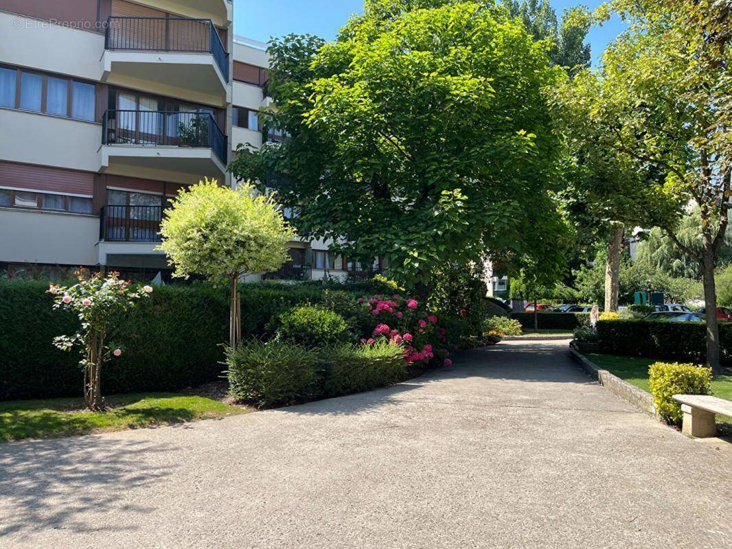 Appartement à LE CHESNAY