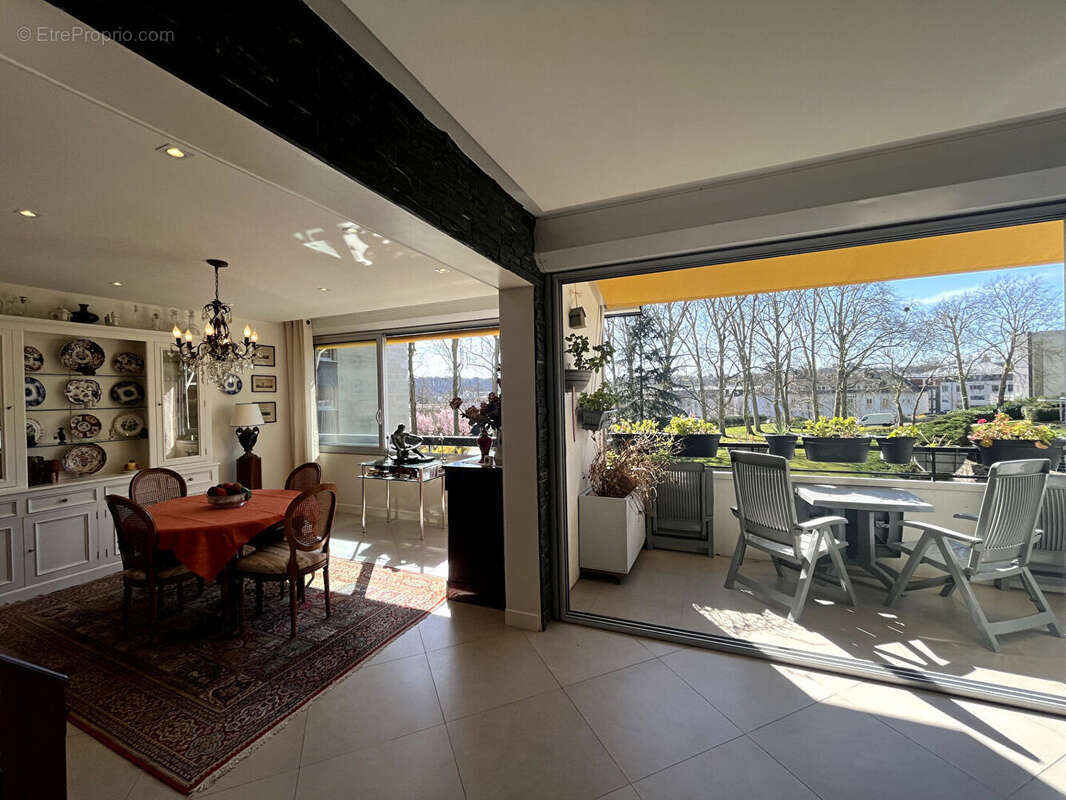 Appartement à VAUCRESSON