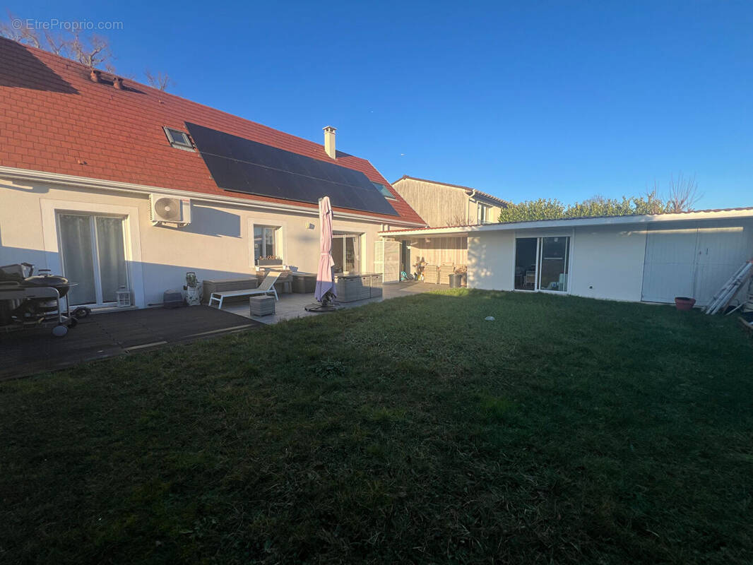 Maison à MITRY-MORY