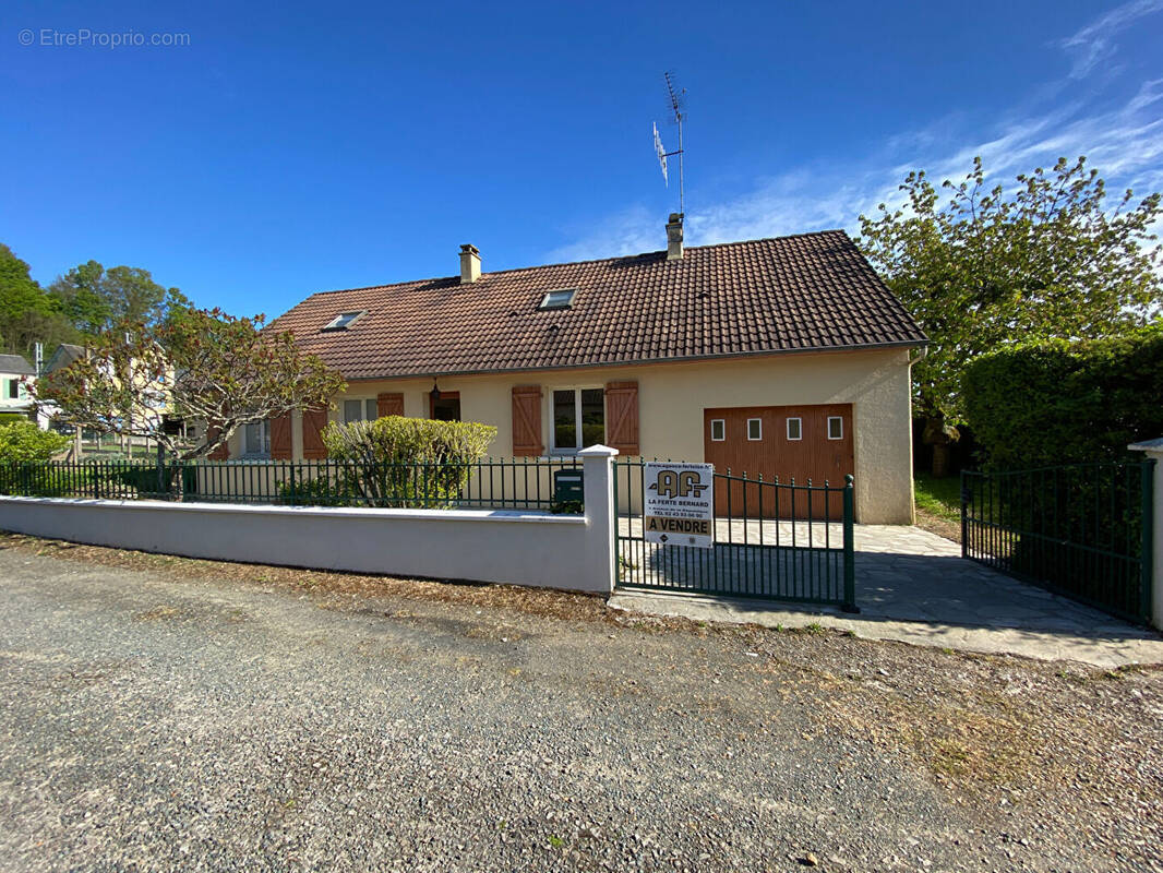 Maison à LA FERTE-BERNARD