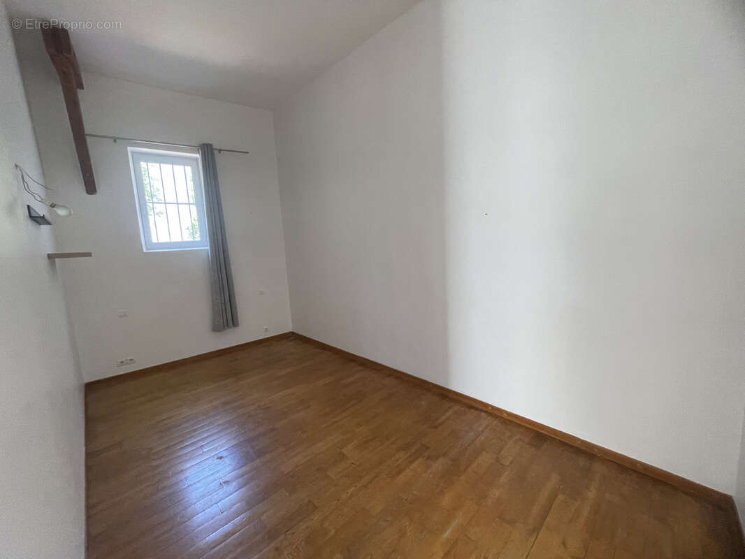 Appartement à SAINT-AFFRIQUE