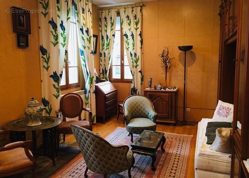 Maison à EU