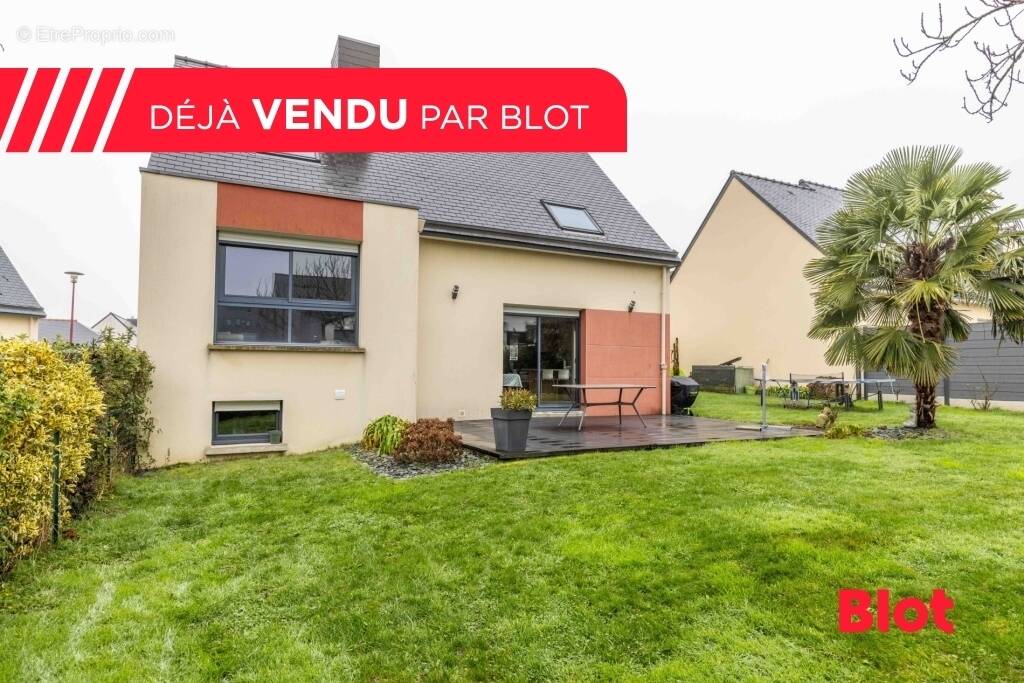 Maison à MONTFORT-SUR-MEU