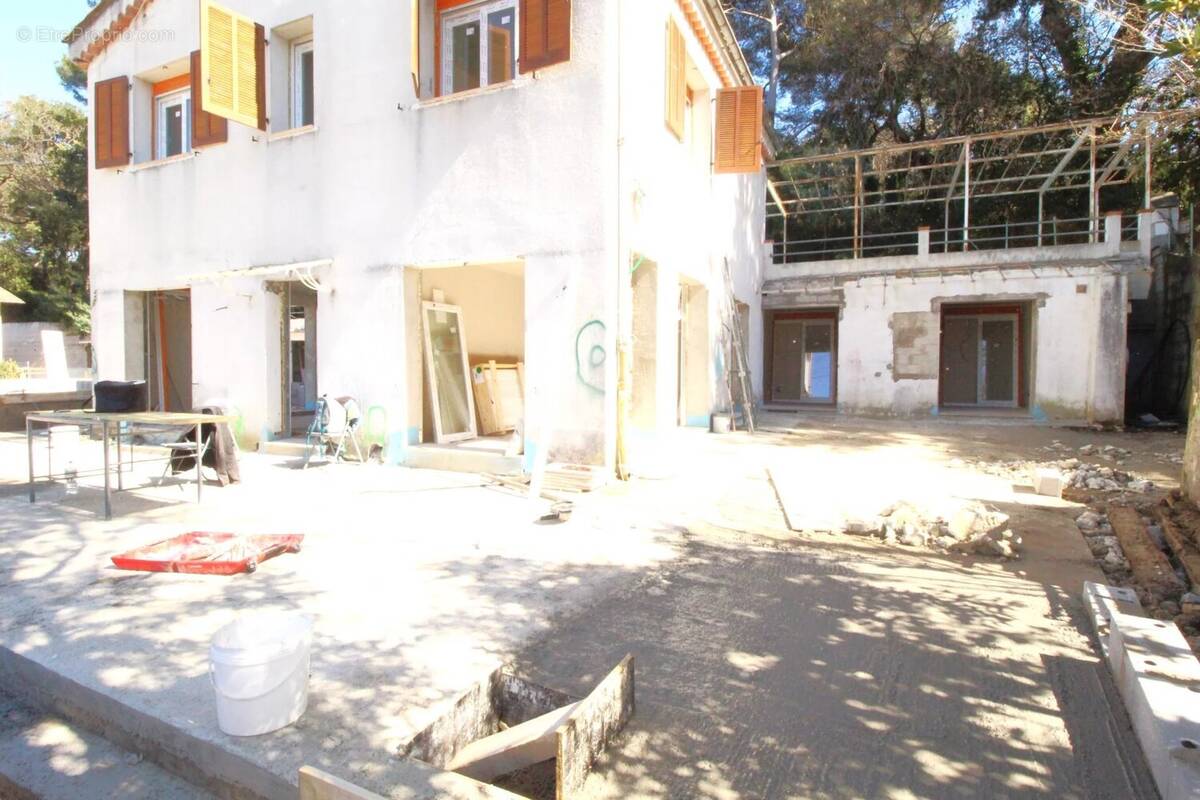 Appartement à VILLENEUVE-LOUBET