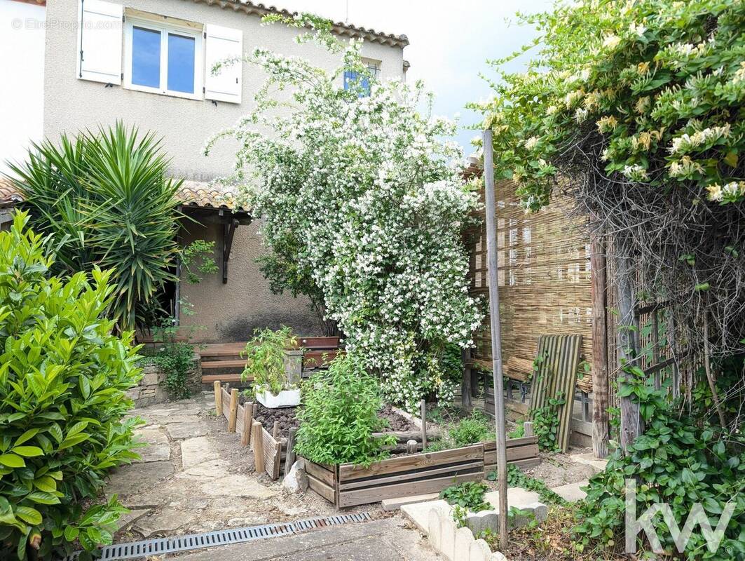Maison à CAPESTANG