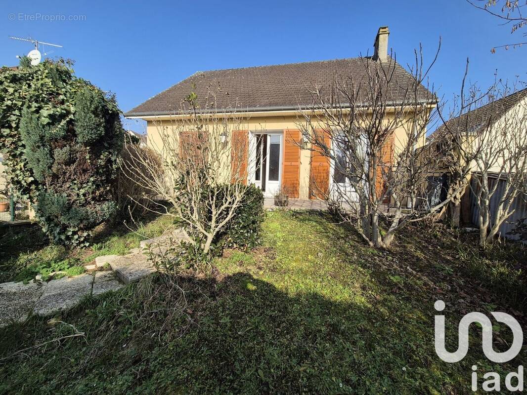 Photo 1 - Maison à GONESSE