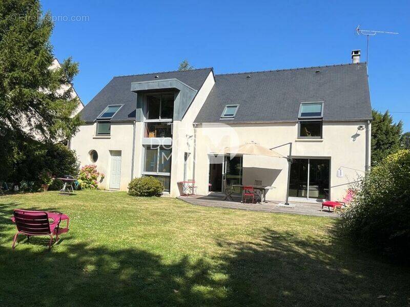 Maison à LIMOURS