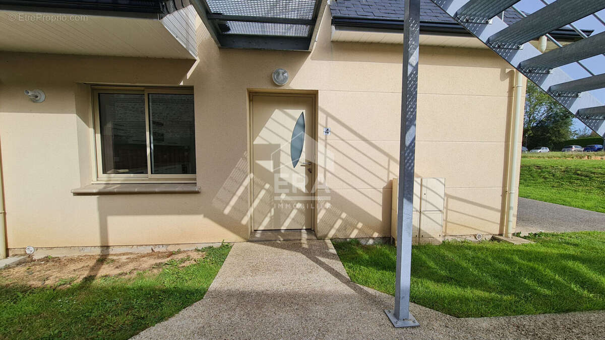 Appartement à BUCHY