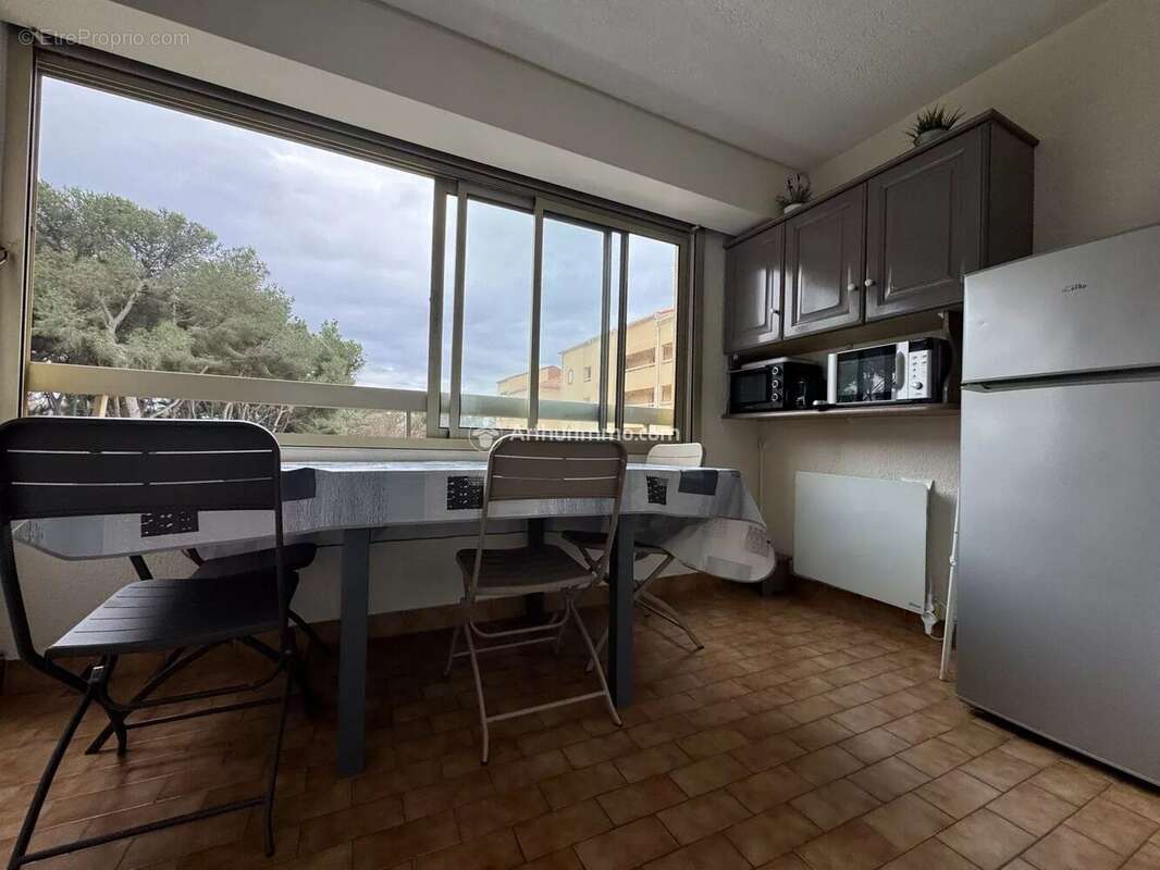 Appartement à SIX-FOURS-LES-PLAGES