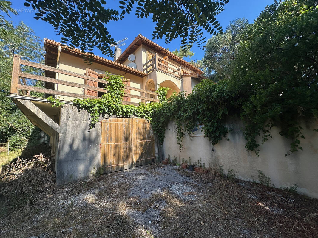 Maison à LE BOUSCAT