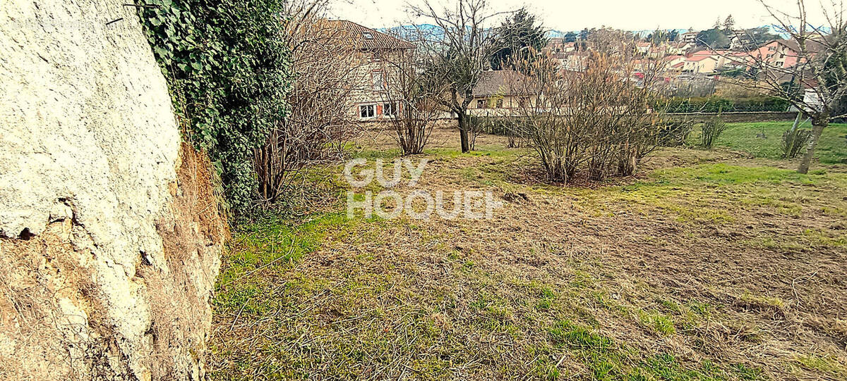 Terrain à SAINT-SYMPHORIEN-SUR-COISE