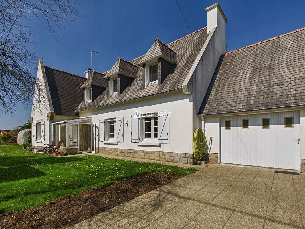 Maison à PLOMEUR