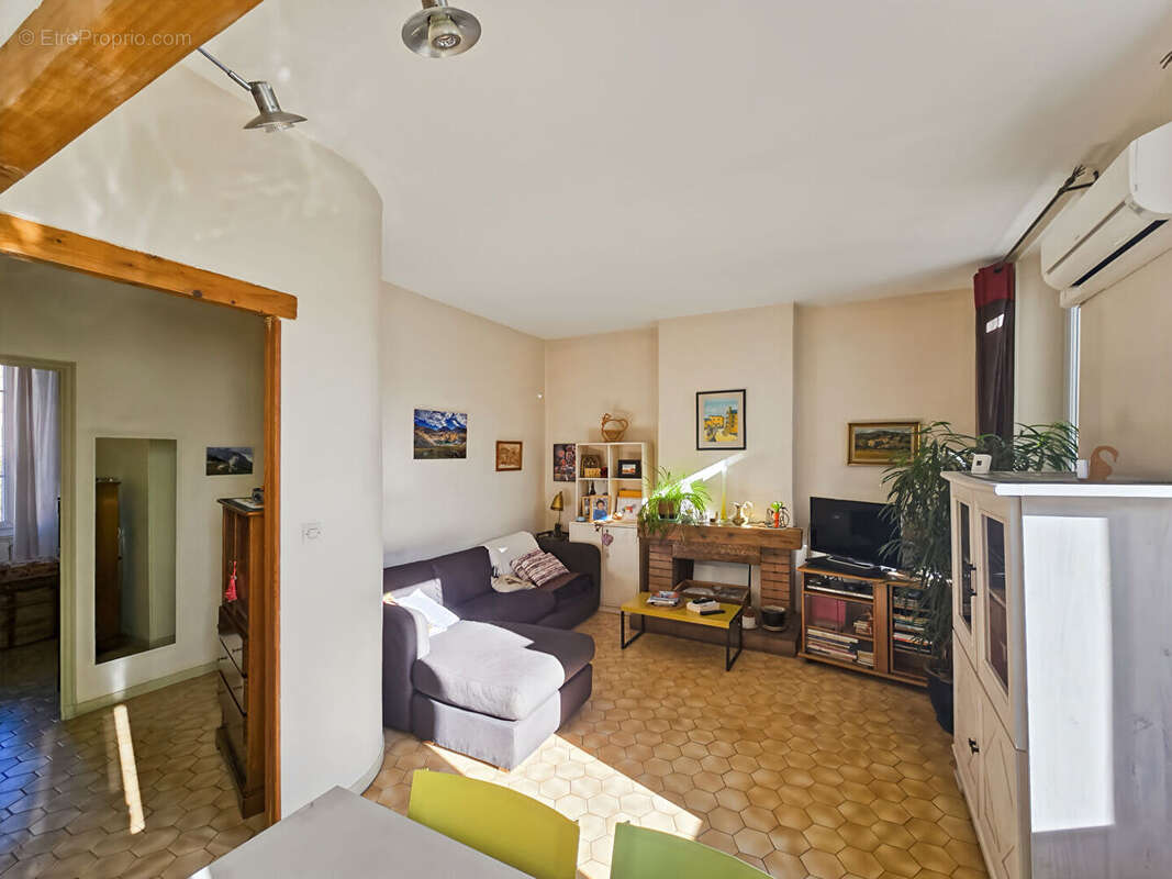 Appartement à MARSEILLE-13E