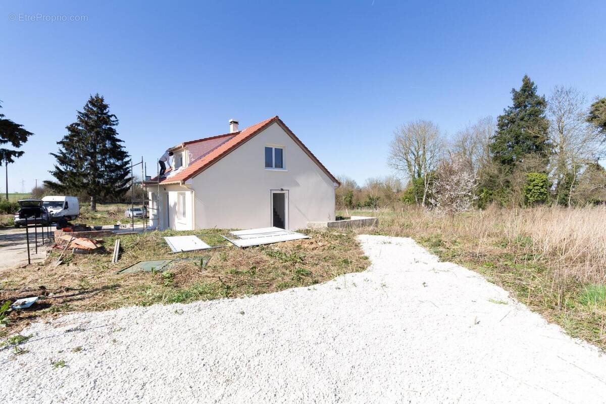 Photo 1 - Maison à FAREMOUTIERS