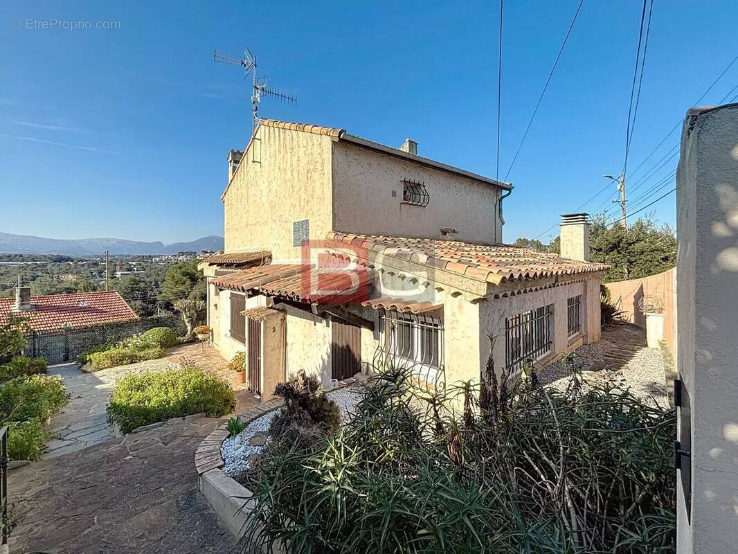 Maison à ANTIBES