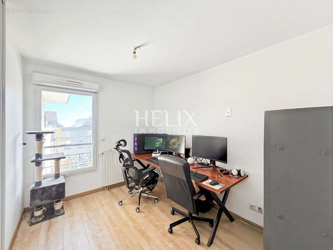 Appartement à ELANCOURT