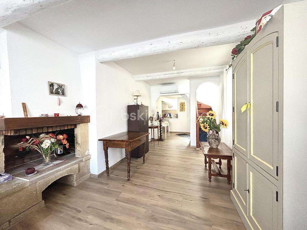 Maison à REDESSAN