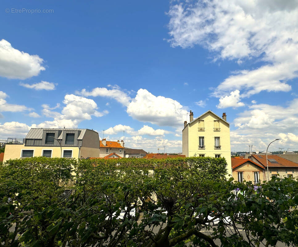 Appartement à LE PERREUX-SUR-MARNE