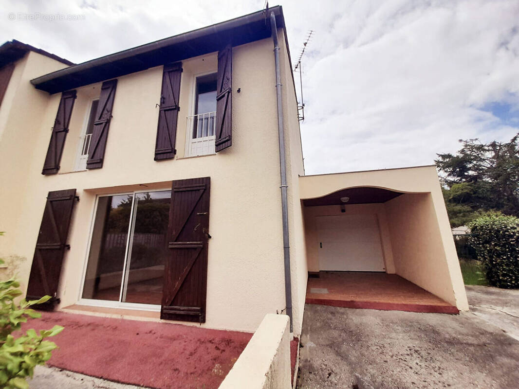 Maison à CANEJAN