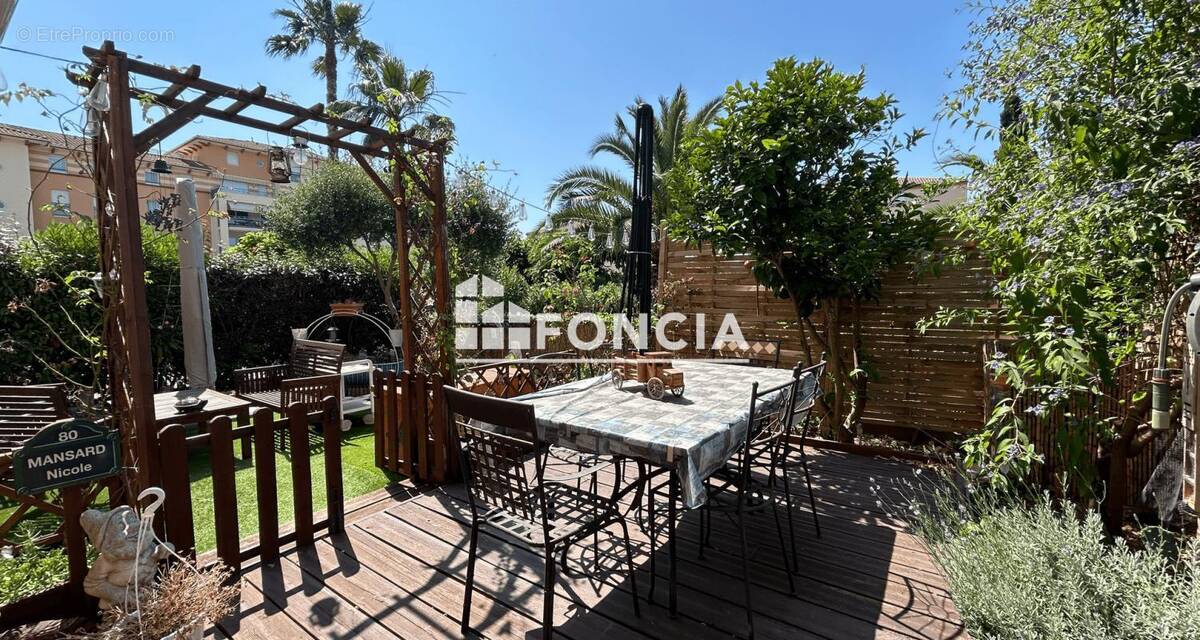 Appartement à FREJUS