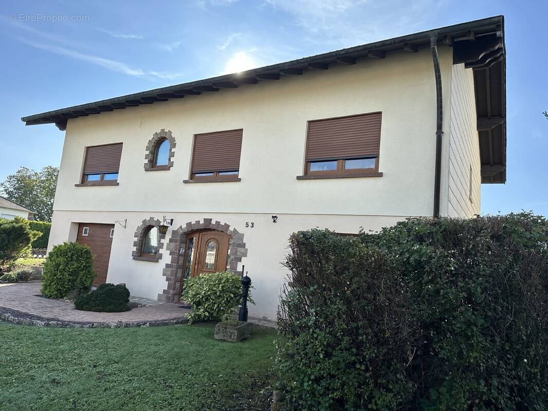 Maison à NEUFGRANGE