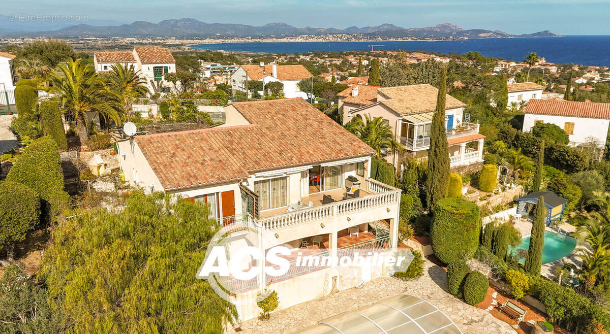 Maison à FREJUS
