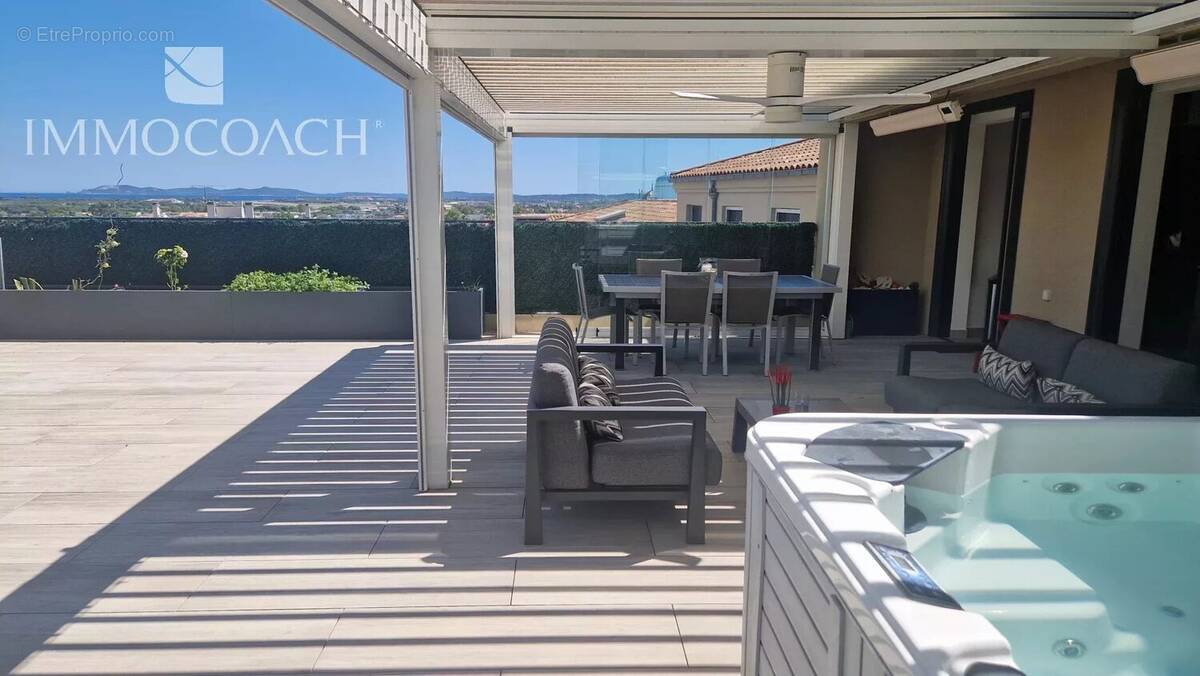 Appartement à HYERES