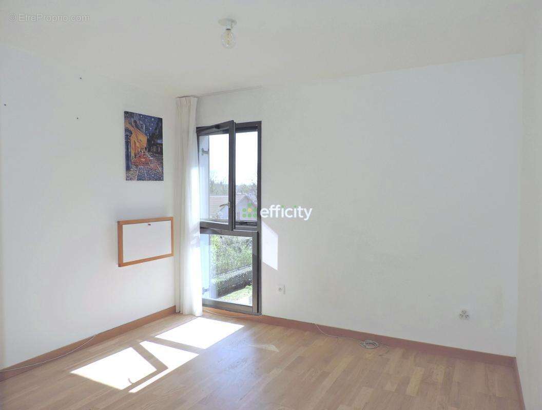 Appartement à PONTOISE