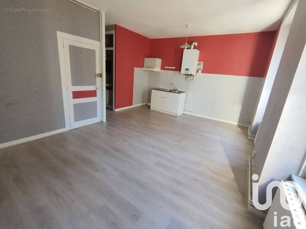 Photo 1 - Appartement à FOUGERES