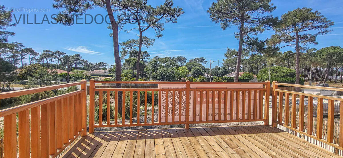 Appartement à VENDAYS-MONTALIVET