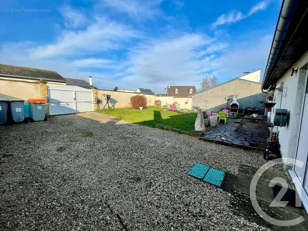 Maison à OTHIS